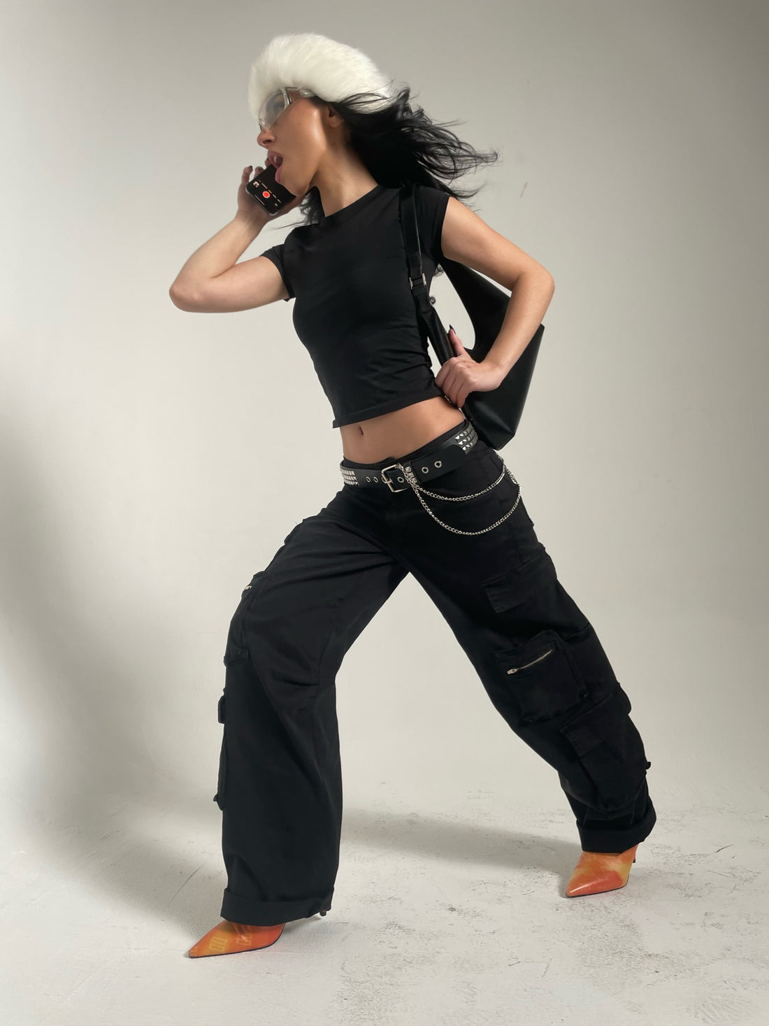 LOW RISE CARGO PANTS- ONYX